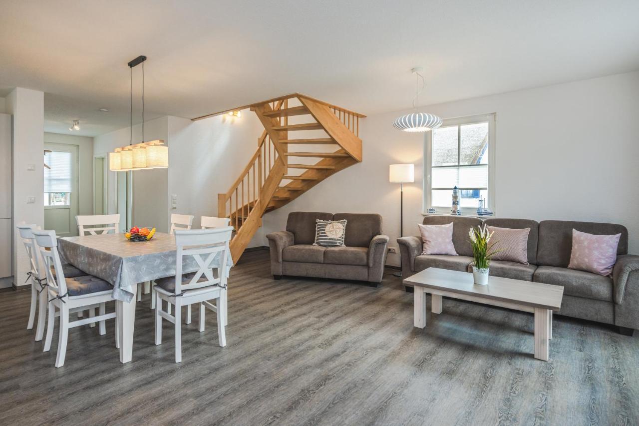 Reetdachhaus Am Haff Mit Sauna, Terrasse, Wlan Zirchow Exterior foto